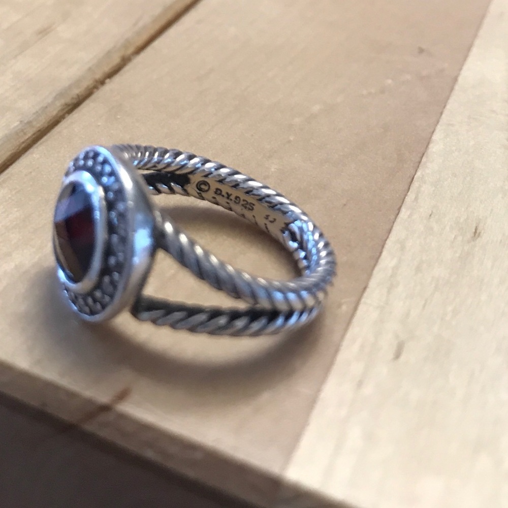 David Yurman petite albion Garnet ring w diamonds - Picture 2 of 8